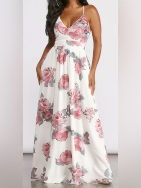 Windsor White Maxi Dress with Pink Rose Print